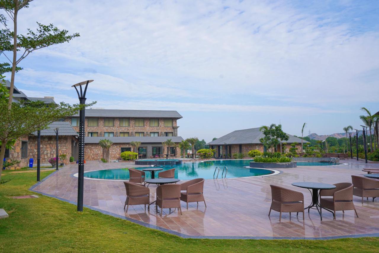 Pushkara Resort And Spa Exterior photo