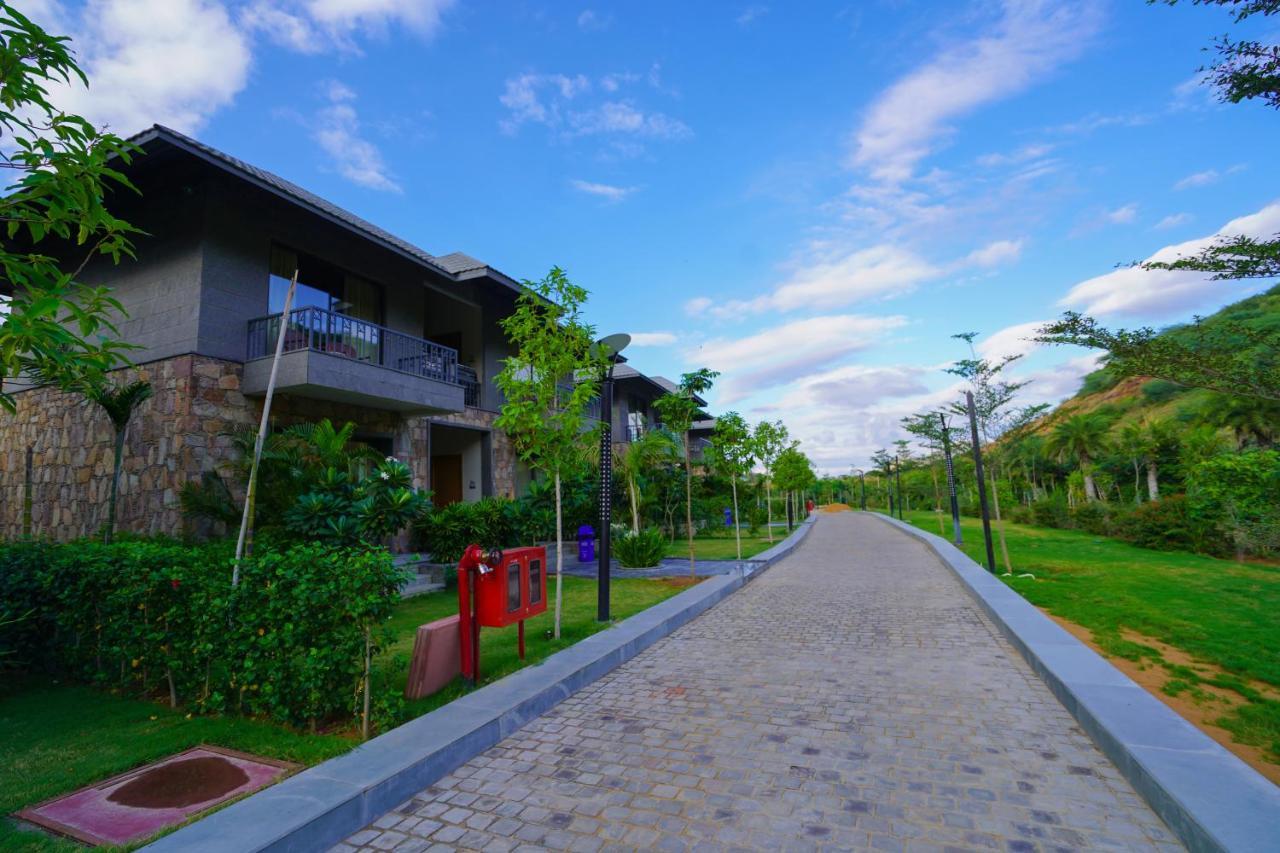 Pushkara Resort And Spa Exterior photo