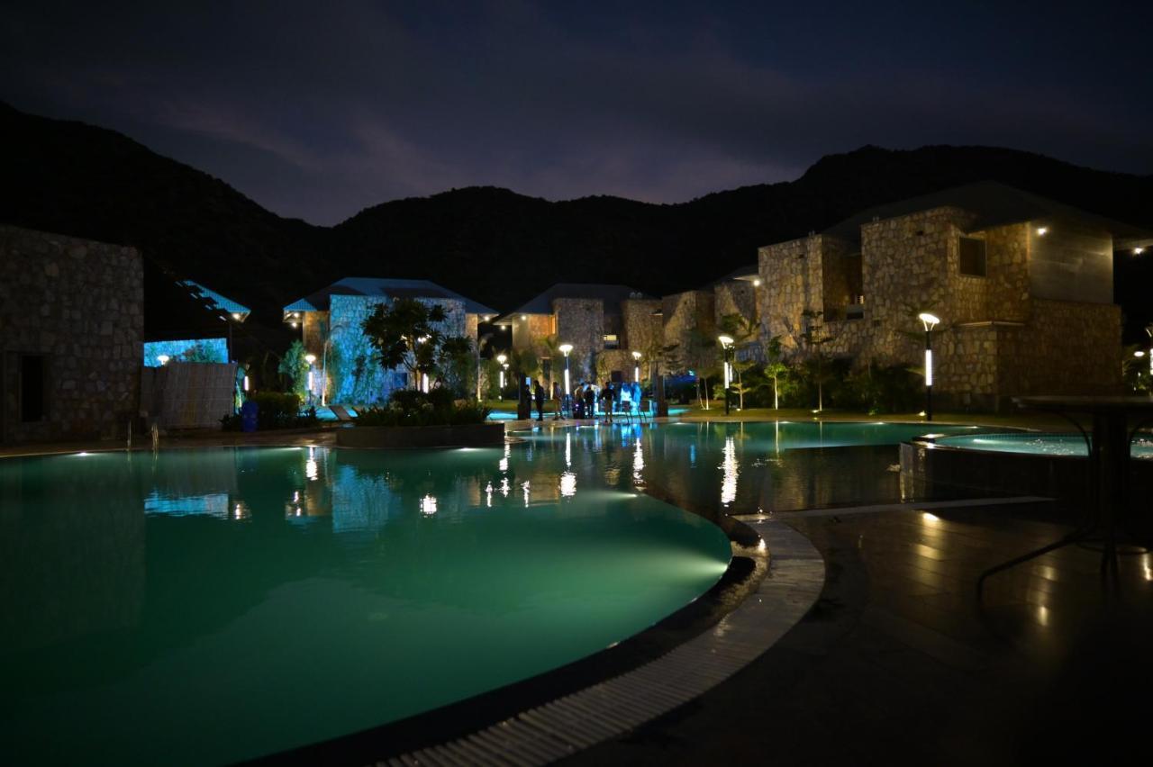Pushkara Resort And Spa Exterior photo