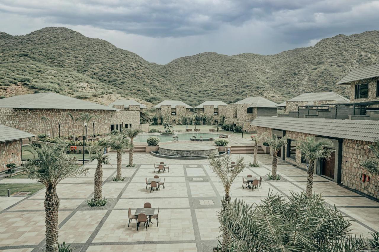 Pushkara Resort And Spa Exterior photo