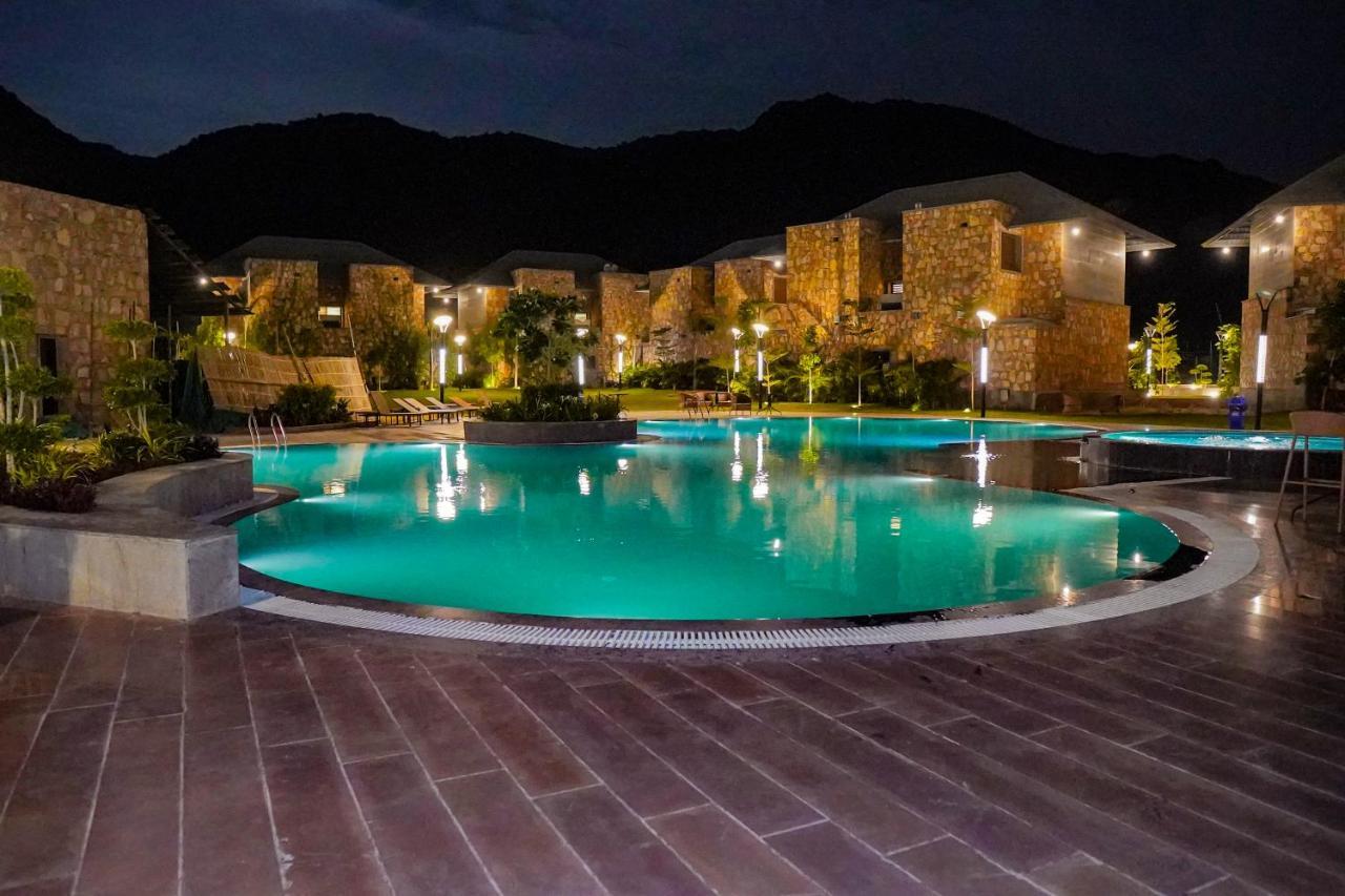Pushkara Resort And Spa Exterior photo