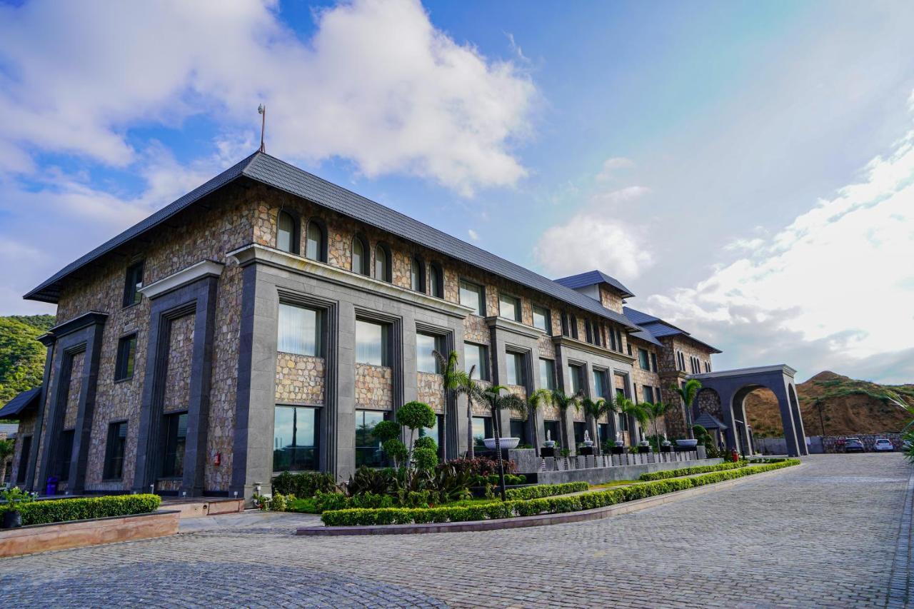 Pushkara Resort And Spa Exterior photo